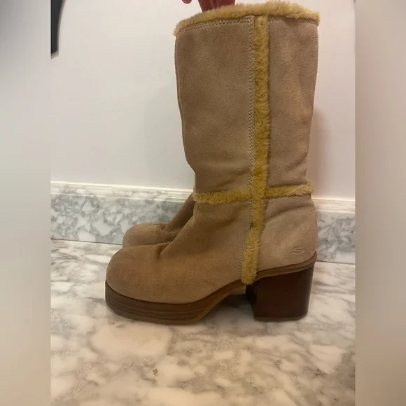 Vintage 90s Skechers 8 Suede Fur Trim Tan Grey Chunky Heel Bratz Platform Boots - Picture 2 of 10